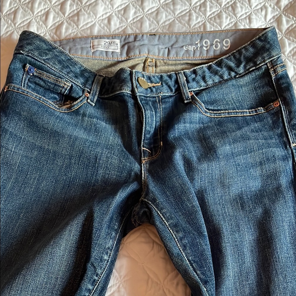 GAP High Rise Blue Jeans Classic Style